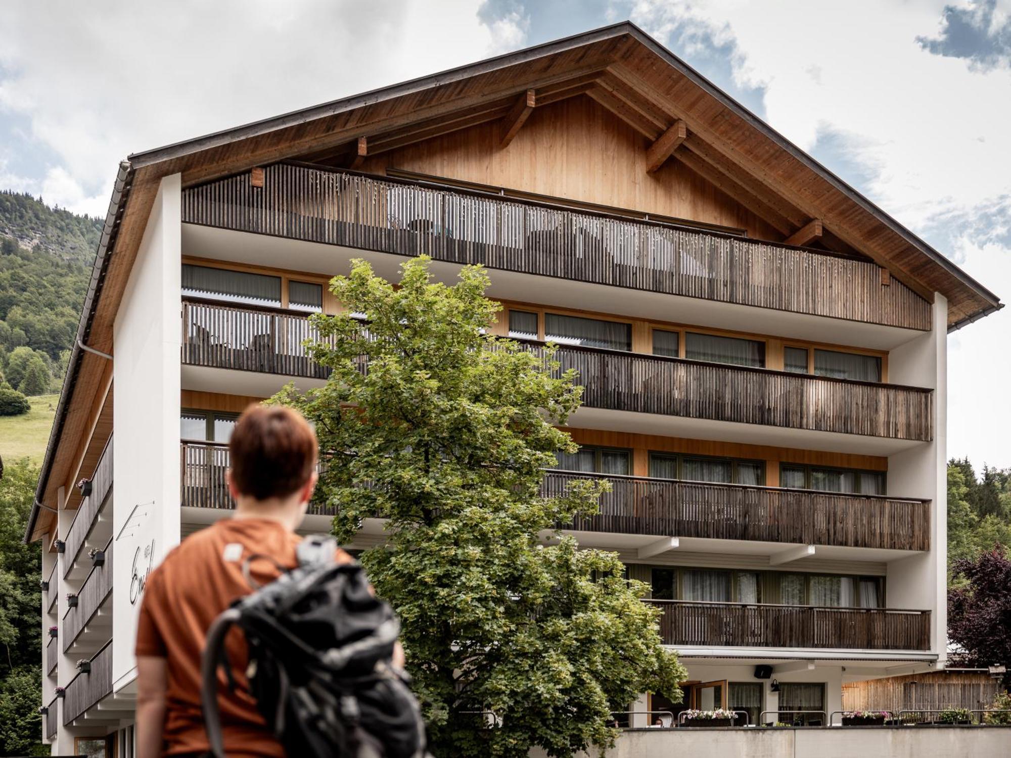 Hotel Engel Mellau Exterior photo